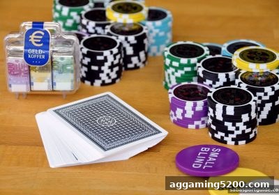 沙巴体育官网深度解析：二十一点与百家乐的节奏与策略艺术