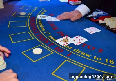 沙巴体育官网：21点真人策略与LOL电竞观赛的融合之道