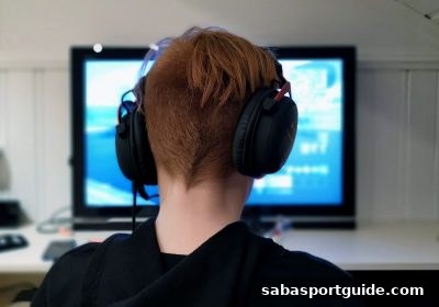 沙巴体育官网：街机游戏潜在收益与拉新奖励的全面探索